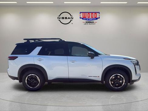 New 2026 Nissan Pathfinder Rock Creek AWD/4WD image 2
