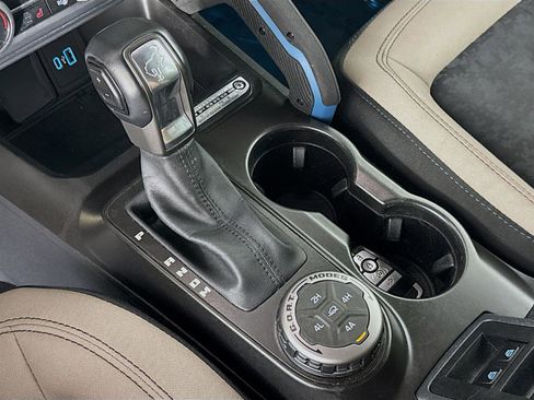 Used 2023 Ford Bronco Wildtrak image 18