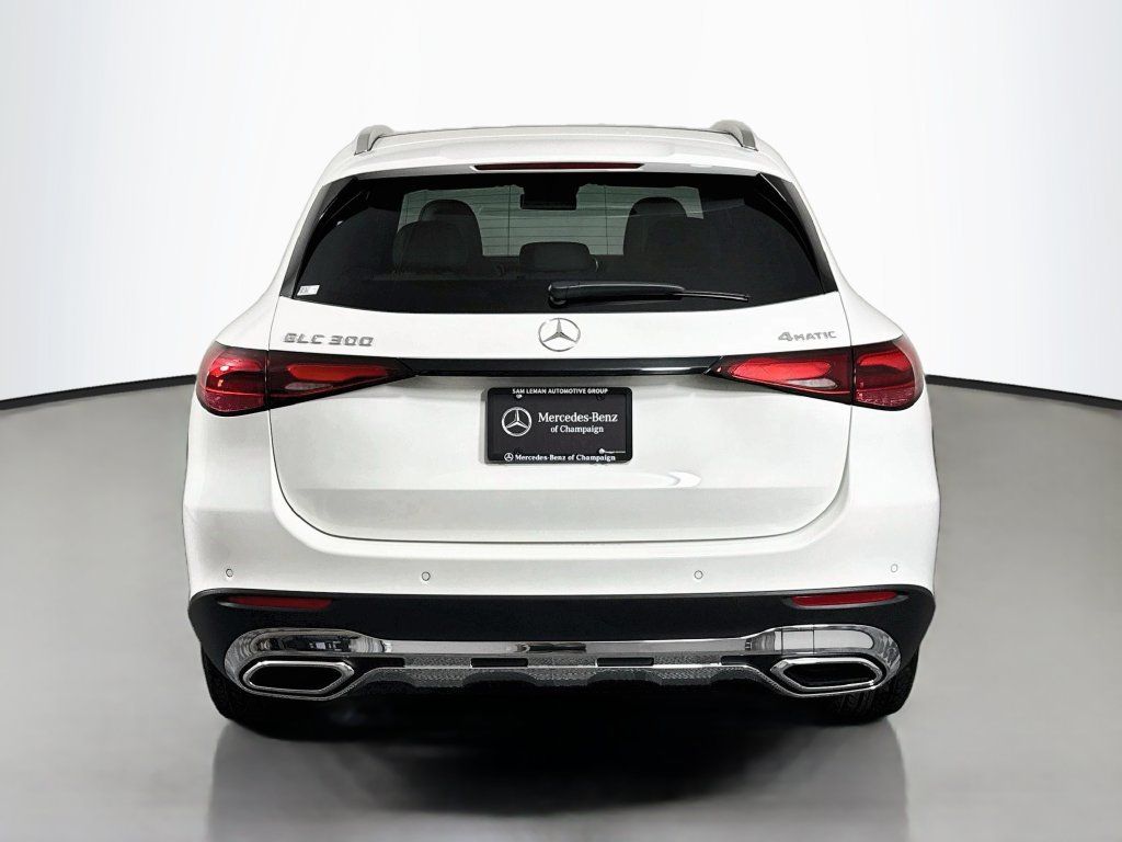 Used 2026 Mercedes-Benz GLC 300 4MATIC image 6