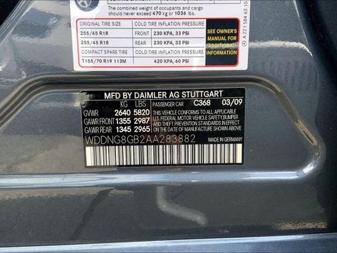 Used 2010 Mercedes-Benz S 550 4MATIC image 4