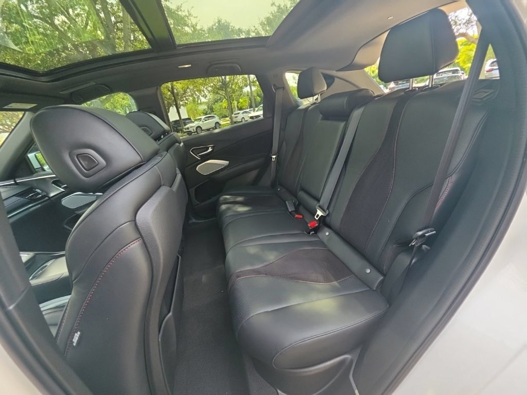 Used 2023 Acura RDX w/ Advance Package FWD image 28
