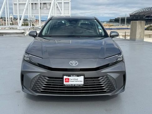 Certified 2025 Toyota Camry XLE AWD/4WD image 12