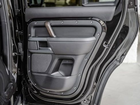 Used 2020 Land Rover Defender 110 X image 54