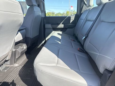 New 2026 Ford F350 XL w/ XL Chrome Package image 23
