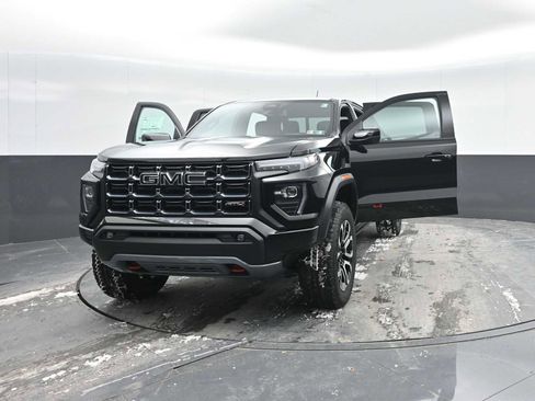 New 2026 GMC Canyon AT4 w/ Nightfall Edition image 46