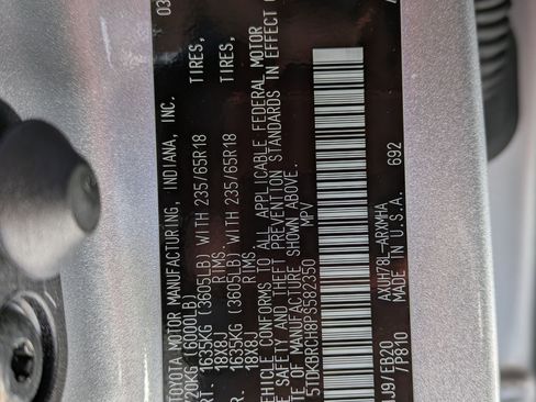 Used 2023 Toyota Highlander XLE image 27