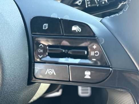 New 2026 Hyundai Elantra SEL Sport Premium image 24