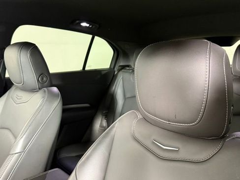 Certified 2025 Cadillac XT4 Premium Luxury image 11