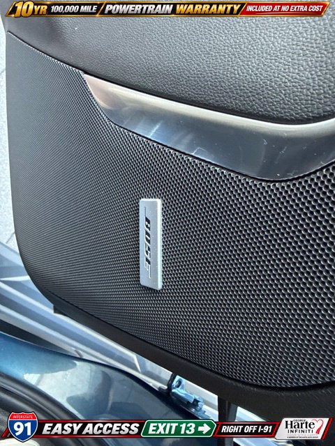 Used 2025 GMC Yukon Elevation AWD/4WD image 28