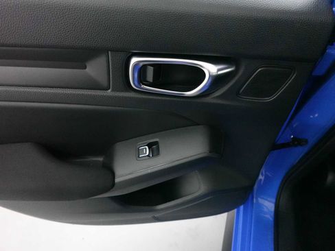 Used 2025 Honda Civic Sport image 24