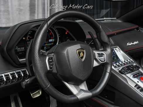 Used 2015 Lamborghini Aventador LP 700-4 AWD/4WD image 9