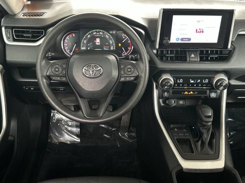 Used 2024 Toyota RAV4 XLE w/ Convenience Package FWD image 13