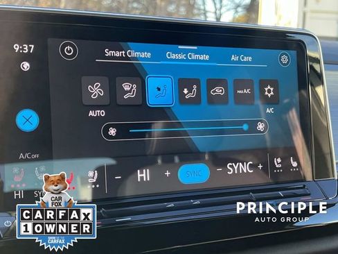 Certified 2025 Volkswagen Atlas Cross Sport SE image 24