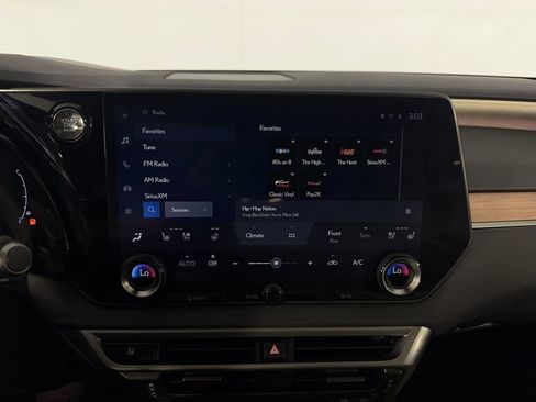 Used 2023 Lexus RX 350 Premium Plus w/ Cold Area Package FWD image 21