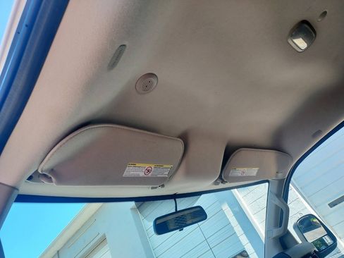 Used 2019 Chevrolet Express 3500 RWD image 13