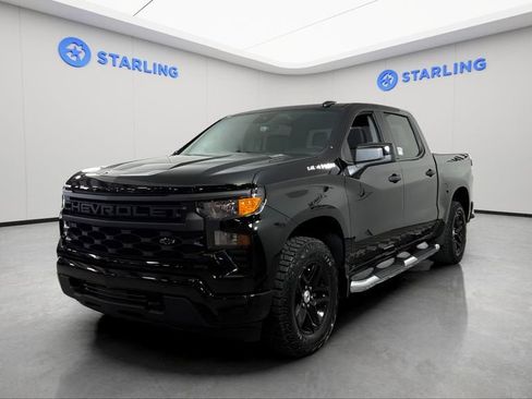 Certified 2025 Chevrolet Silverado 1500 Custom RWD image 16
