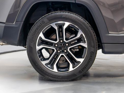 Used 2022 Jeep Compass Limited AWD/4WD image 16