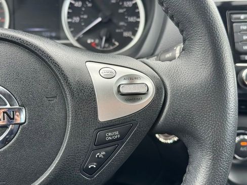 Used 2016 Nissan Sentra SV FWD image 12