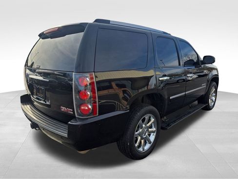 Used 2011 GMC Yukon Denali image 5