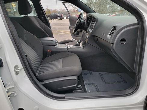 Used 2023 Dodge Charger SXT image 28