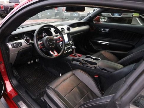 Used 2020 Ford Mustang GT Premium image 19