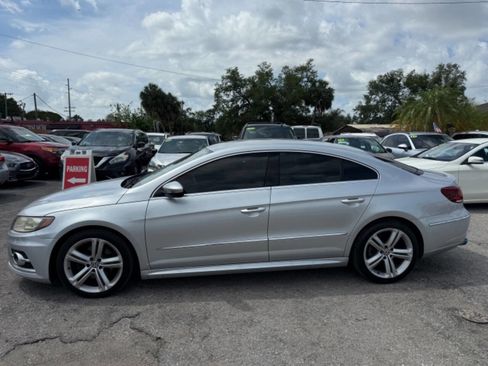 Used 2013 Volkswagen CC R-Line FWD image 4