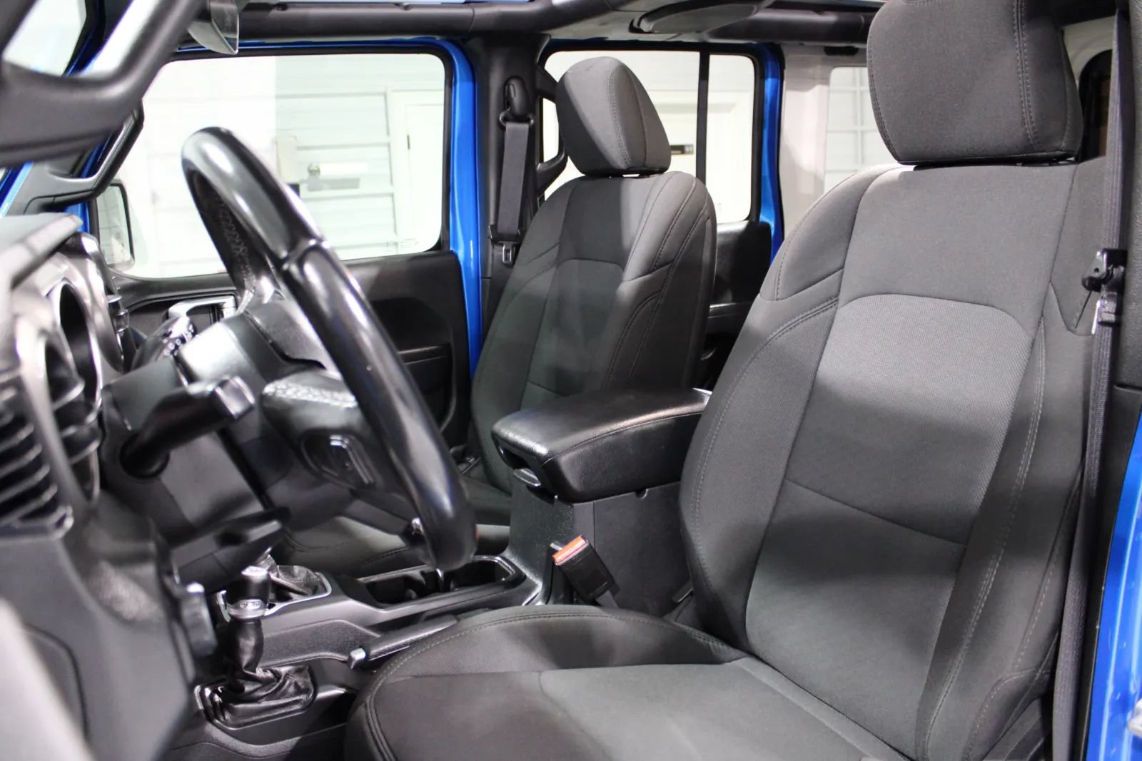 Used 2022 Jeep Wrangler Unlimited Sport AWD/4WD image 14