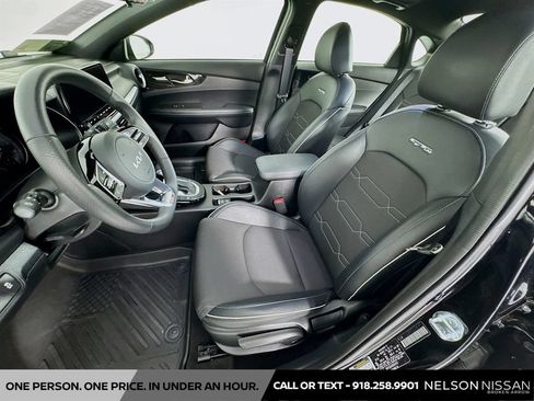 Used 2024 Kia Forte GT-Line w/ GT-Line Premium Package FWD image 21