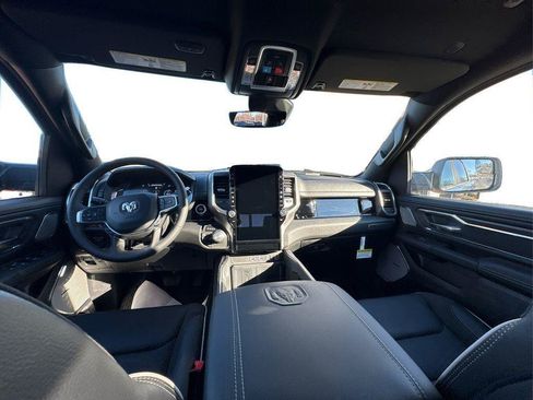 New 2026 RAM 1500 Laramie AWD/4WD image 21