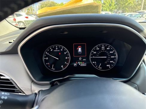 Certified 2022 Subaru Outback Limited image 15