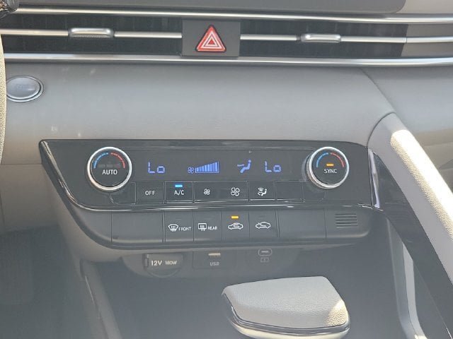 New 2026 Hyundai Elantra Hybrid FWD image 13