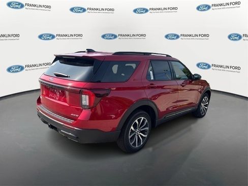 New 2025 Ford Explorer ST-Line image 5