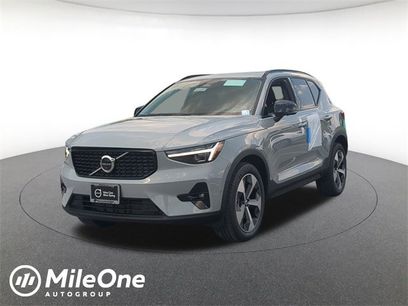 Certified 2026 Volvo XC40 B5 Plus w/ Protection Package Premier