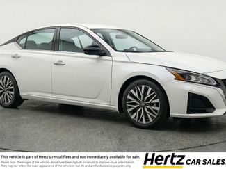 Used 2025 Nissan Altima 2.5 SV FWD video 1