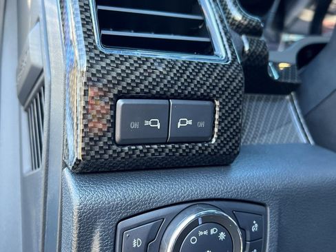 Used 2022 Ford F250 Lariat w/ Lariat Ultimate Package image 29