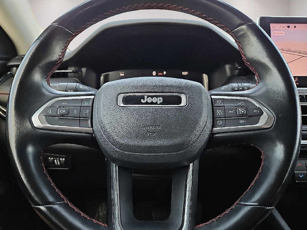 Used 2022 Jeep Compass Trailhawk w/ Trailhawk Elite Group AWD/4WD image 30