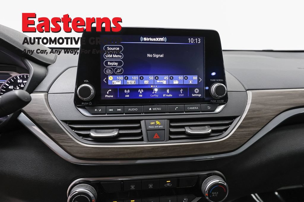 Used 2023 Nissan Altima 2.5 SV AWD/4WD image 13
