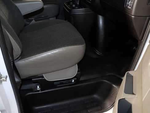 Used 2024 Chevrolet Express 2500 w/ Driver Convenience Package image 29