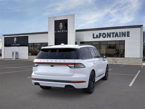 New 2025 Lincoln Aviator Black Label w/ Jet Appearance Package image 8