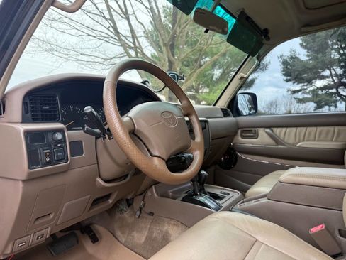 Used 1996 Toyota Land Cruiser image 51