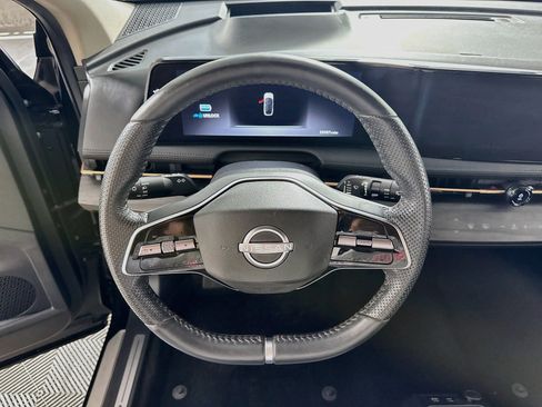 Used 2024 Nissan Ariya AWD image 15