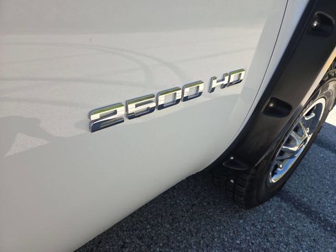 Used 2013 Chevrolet Silverado 2500 W/T RWD image 13