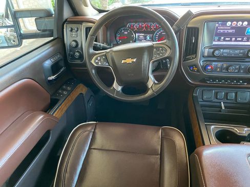Used 2019 Chevrolet Silverado 3500 High Country w/ Duramax Plus Package image 22