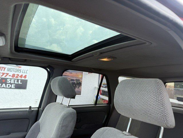 Used 2002 Toyota 4Runner SR5 RWD image 11