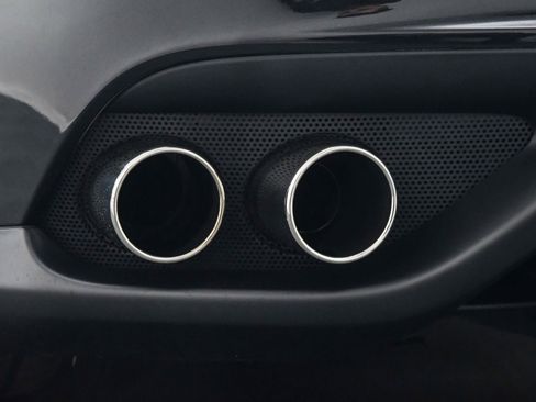 Certified 2016 Ferrari FF image 24