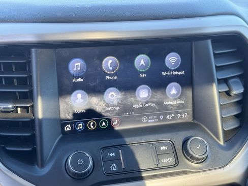 Used 2023 GMC Acadia Denali w/ Black Diamond Edition image 19