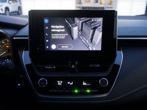 Certified 2023 Toyota Corolla SE image 9