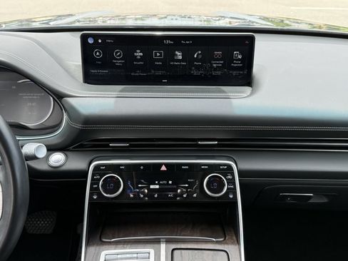 Used 2024 Genesis GV80 3.5T AWD/4WD image 17