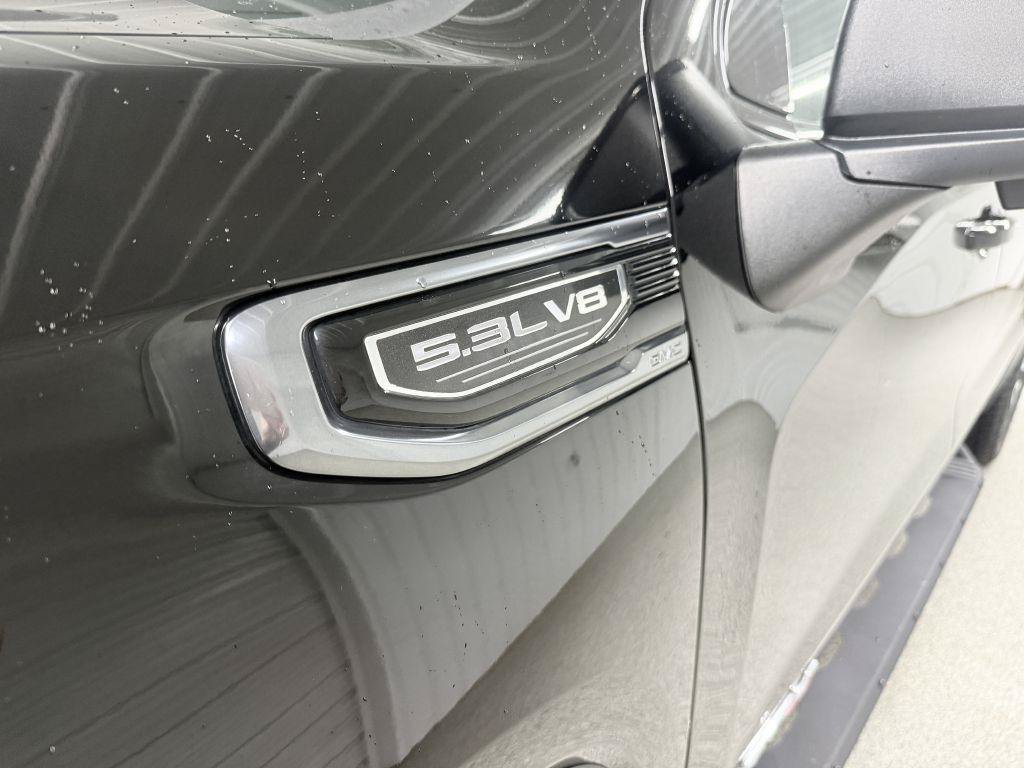 Used 2021 GMC Sierra 1500 AT4 AWD/4WD image 9