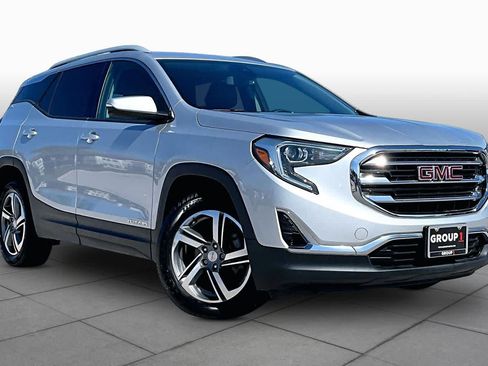 Used 2020 GMC Terrain SLT w/ Preferred Package AWD/4WD image 3